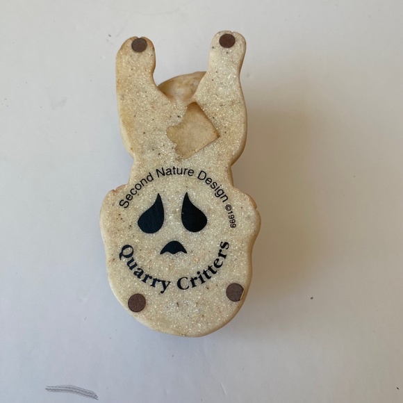 Vintage Quarry Critters Lying Pig Collectible Figurine Dated 1999 - Picture 7 of 8